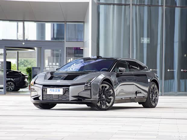 【高合hiphi z价格稳定 售价61万元起_高合体验店