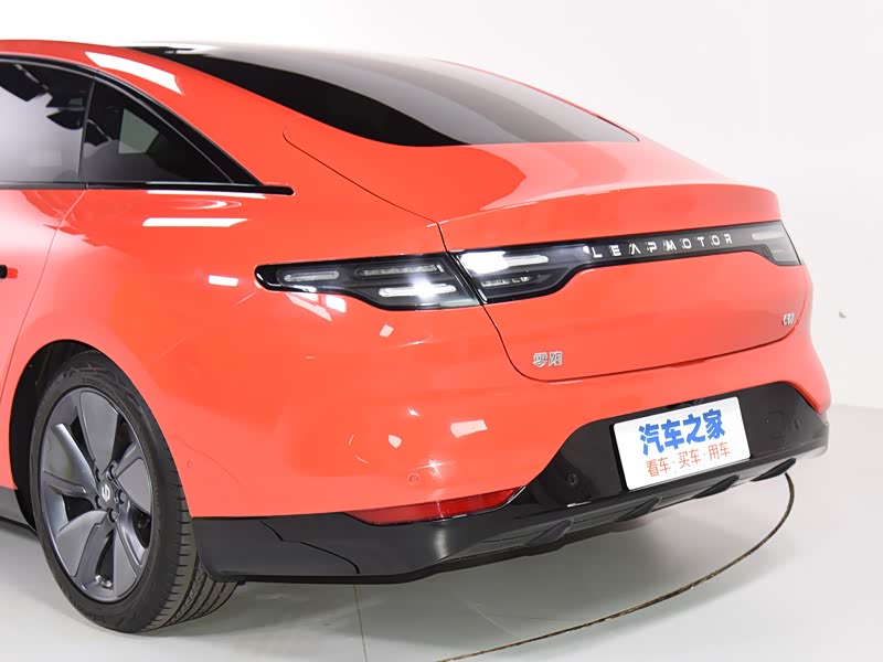 零跑汽车 零跑c01 2022款 四驱双电机性能版