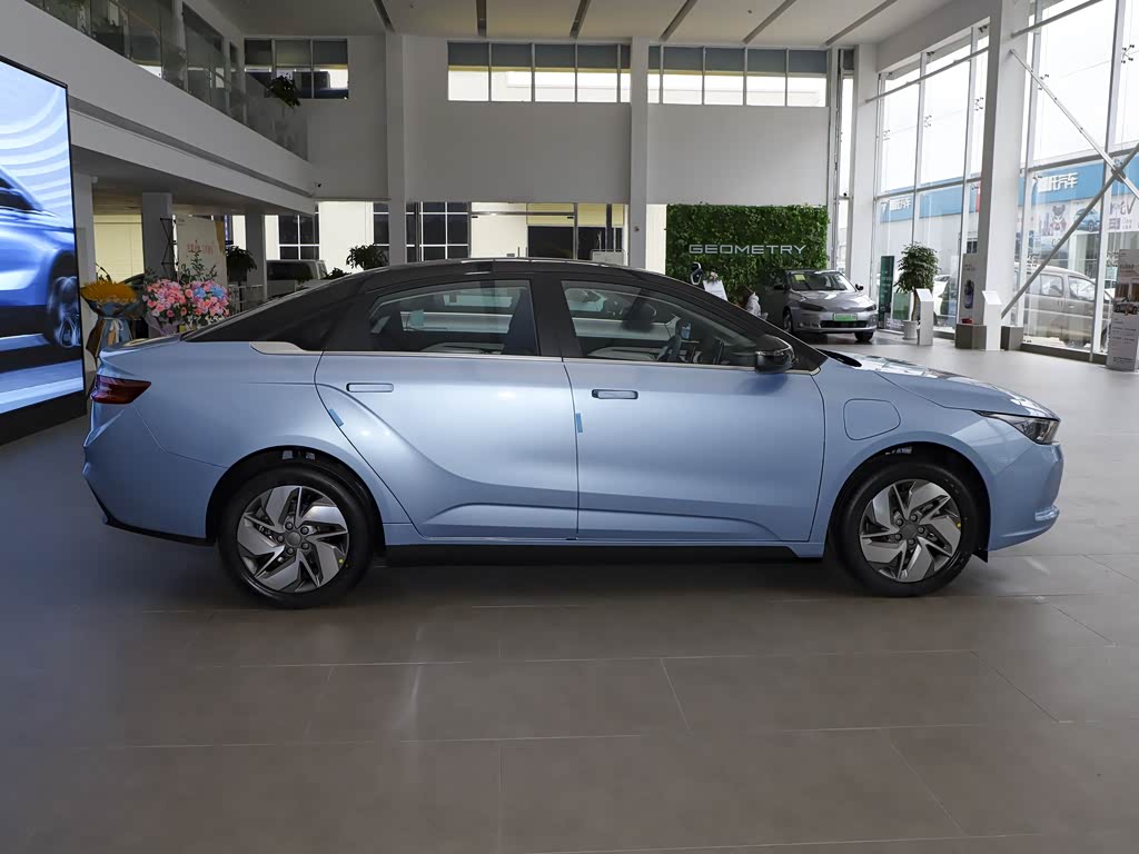 吉利几何 吉利几何a 2021款 pro 臻享高能续航版 600km a600亚运版