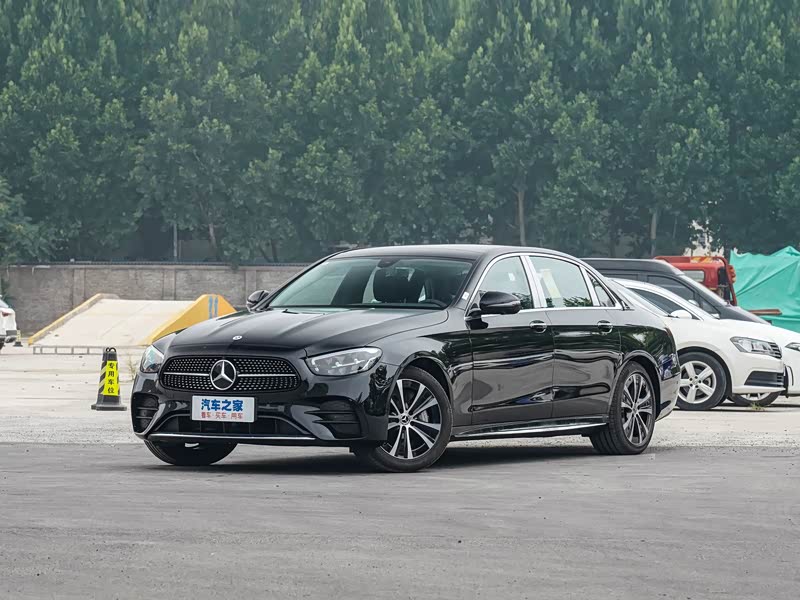 北京奔驰 奔驰e级新能源 2022款 改款三 e 350 e l 插电式混合动力