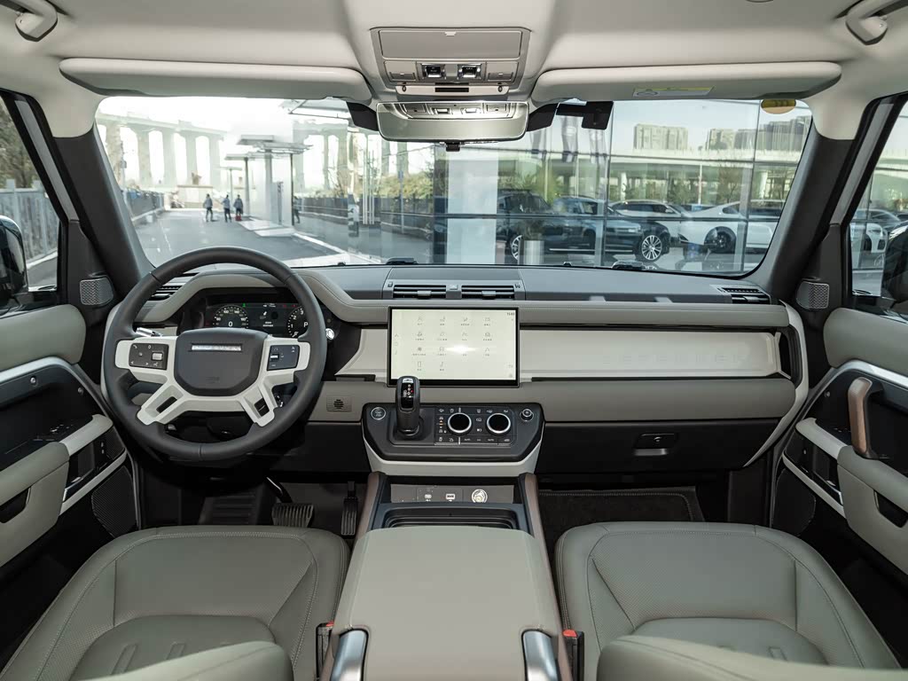 路虎(进口) 路虎卫士 2022款 90 2.0t p300 se