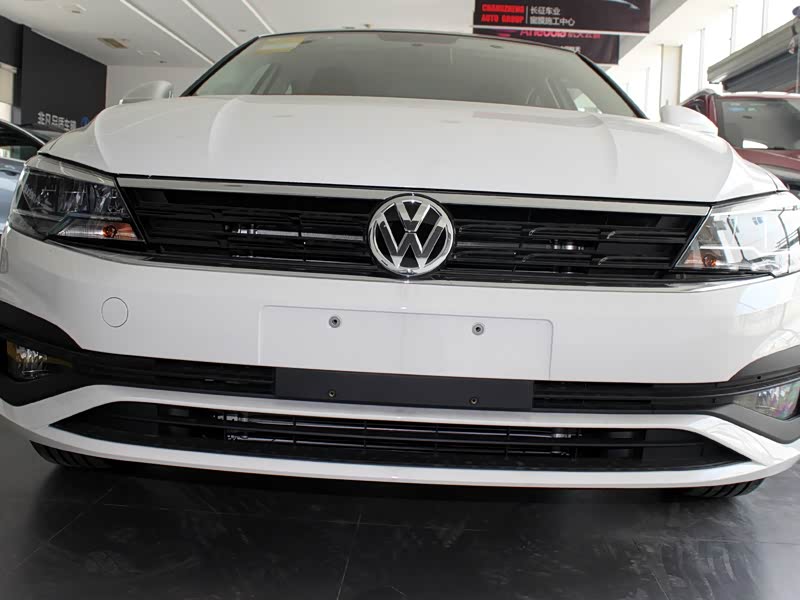 上汽大众 凌渡 2019款 230tsi 手动风尚版 国vi