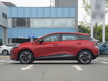 520km 旗舰版 报价】mg4 ev图片_配置_名爵广州安红瑞爵潮选店-汽车之