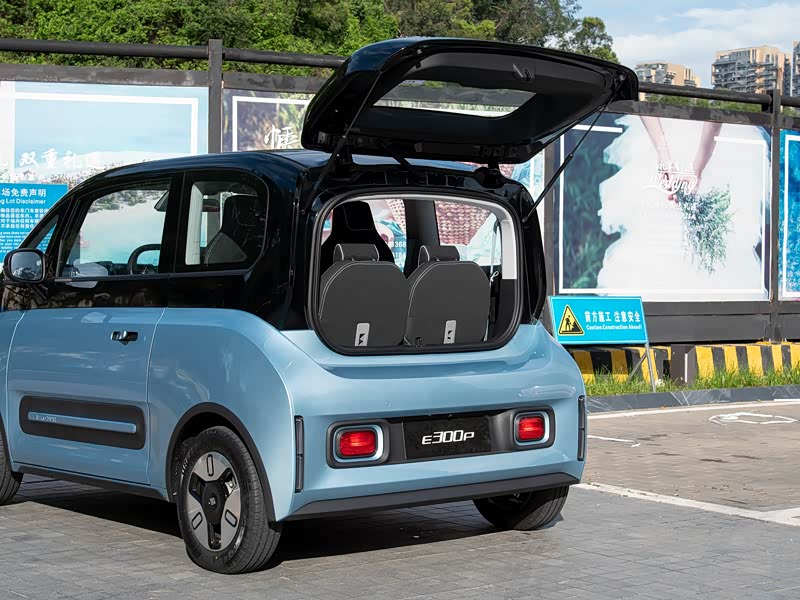 上汽通用五菱 新宝骏e300 2020款 plus 星际智趣版 车厢座椅