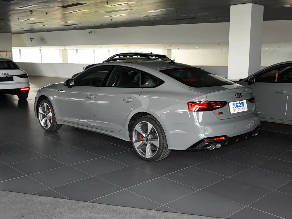 奥迪(进口) 奥迪s5 2023款 s5 3.0t sportback