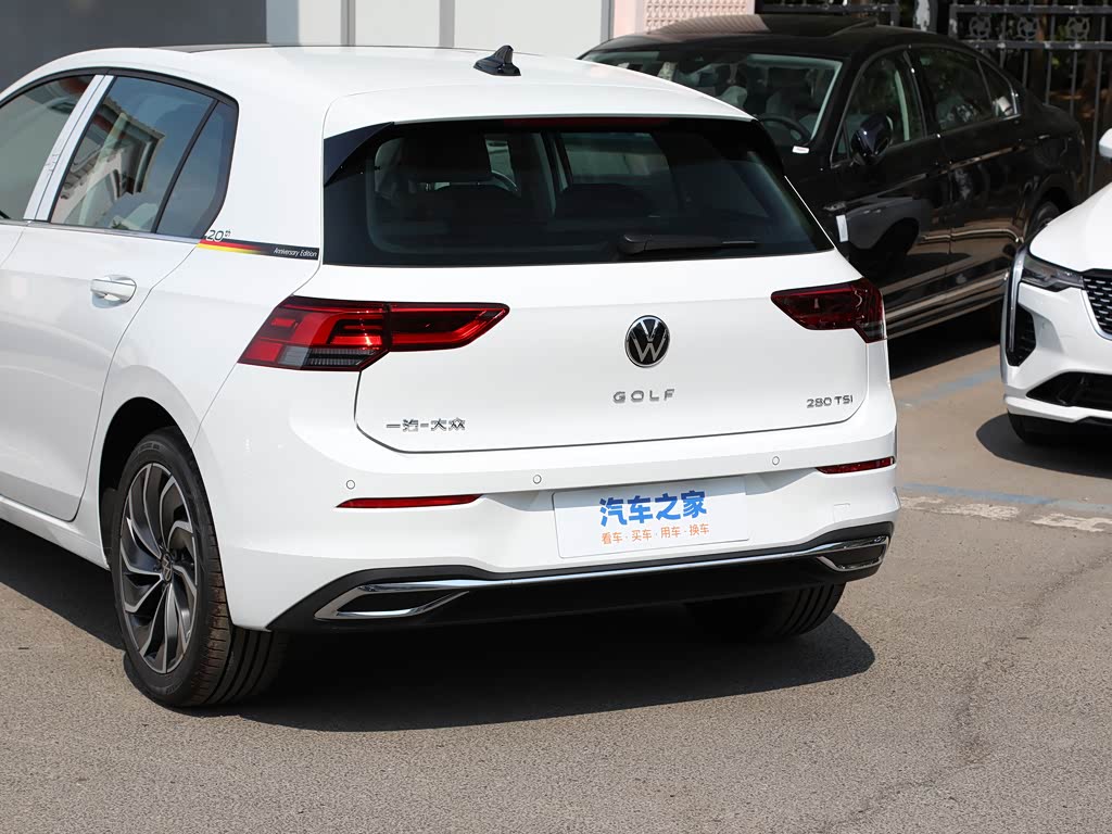 一汽-大众 高尔夫 2023款 280tsi dsg pro 20周年纪念版