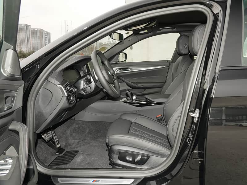 宝马(进口) 宝马5系(进口) 2022款 改款 530i m运动套装