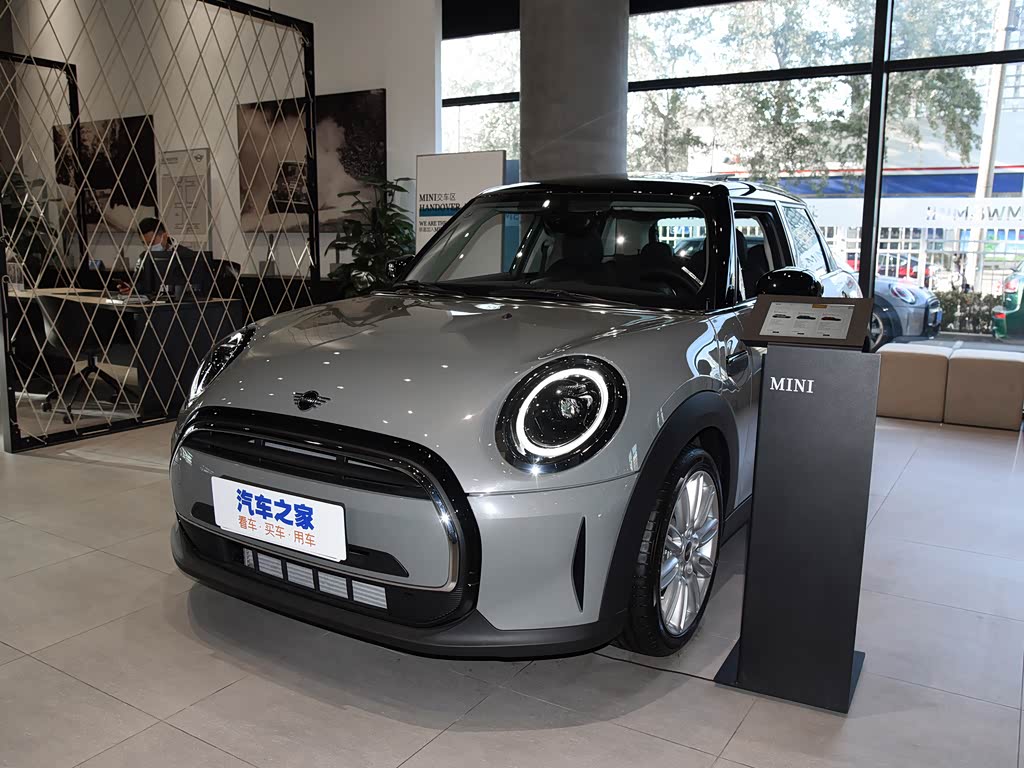 mini mini 2022款 改款 1.5t cooper 经典派 五门版