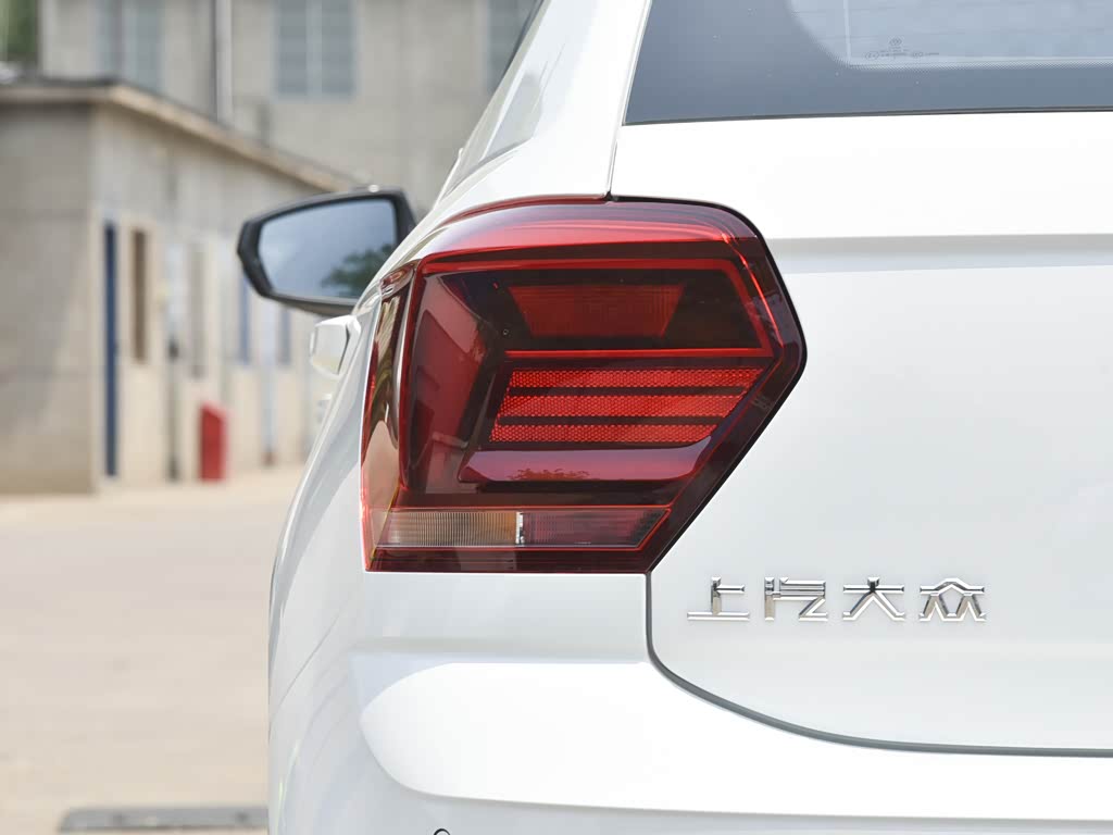 上汽大众 polo 2023款 改款 plus 1.5l 自动潮酷智尊版