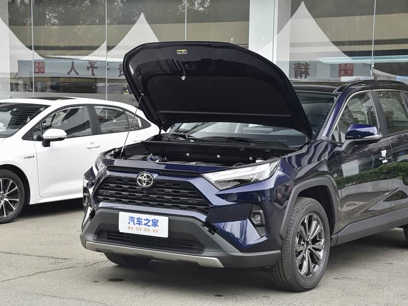 一汽丰田 rav4荣放 2023款 2.0l cvt两驱风尚plus版
