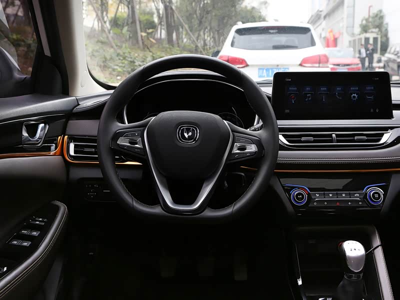 【图解图片_长安汽车肖村桥店逸动dt图片】-汽车之家