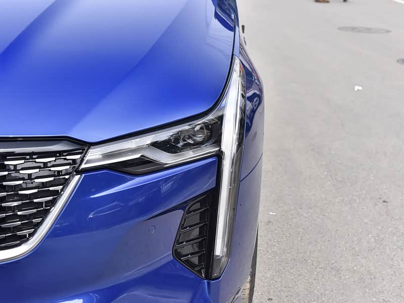 上汽通用凯迪拉克 凯迪拉克ct4 2022款 28t 豪华型