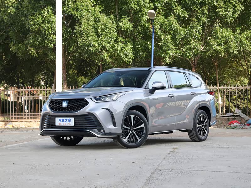 一汽丰田 皇冠陆放 2022款 2.5l hev四驱豪华版