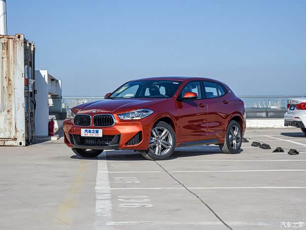 宝马x2限时优惠目前1943万元起售