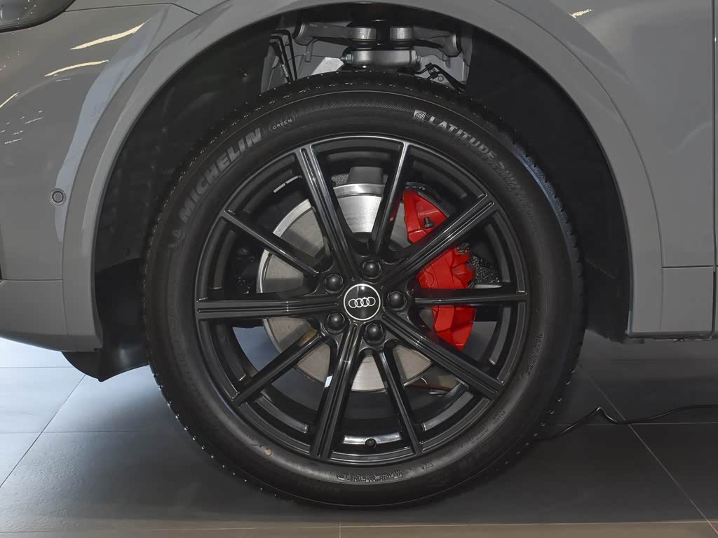 一汽奥迪 奥迪q5l sportback 2022款 45 tfsi 臻选型