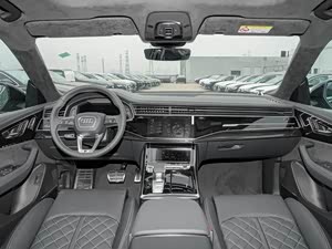 奥迪q8店内优惠高达1777万欢迎垂询