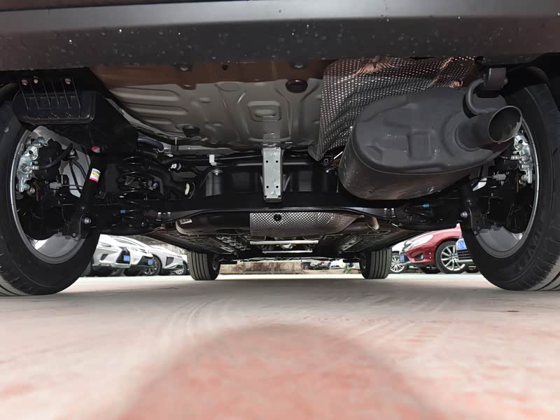 一汽丰田 卡罗拉锐放 2022款 2.0l 先锋版