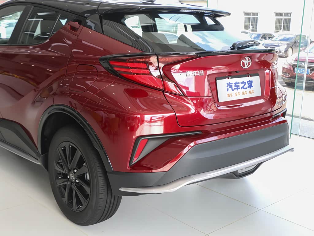 一汽丰田 奕泽izoa 2023款 2.0l 运动sport版