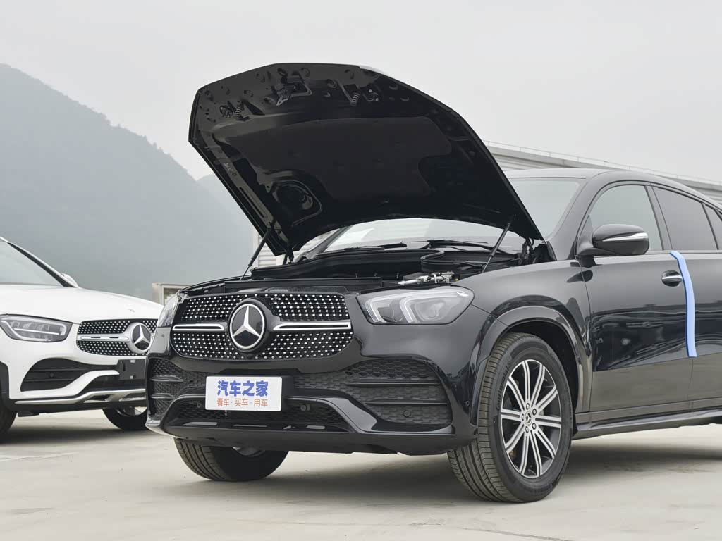 奔驰(进口) 奔驰gle轿跑 2022款 改款 gle 350 4matic 轿跑suv 豪华型