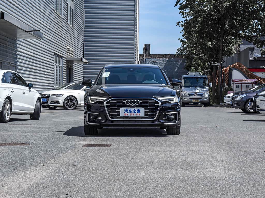 一汽奥迪 奥迪a6l 2023款 55 tfsi quattro 尊享动感型