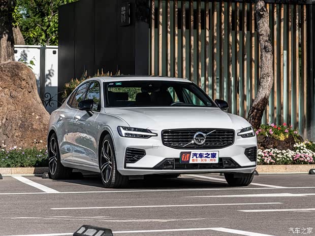 沃尔沃s60新能源限时优惠高达7.9万元