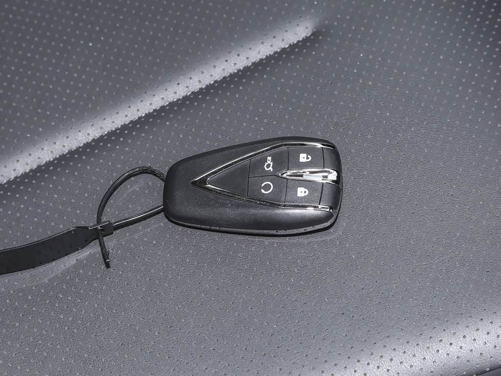 长安汽车 逸达 2023款 蓝鲸ne 1.5t gdi dct尊享型