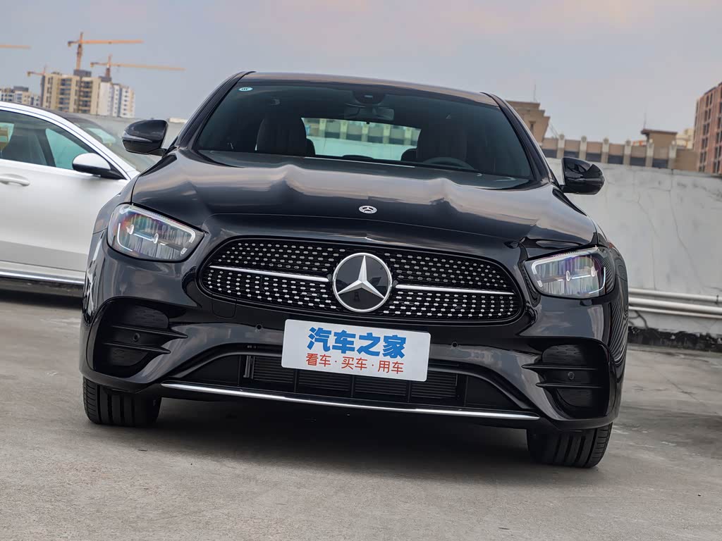 北京奔驰 奔驰e级 2022款 改款二 e 260 l 运动型 4matic