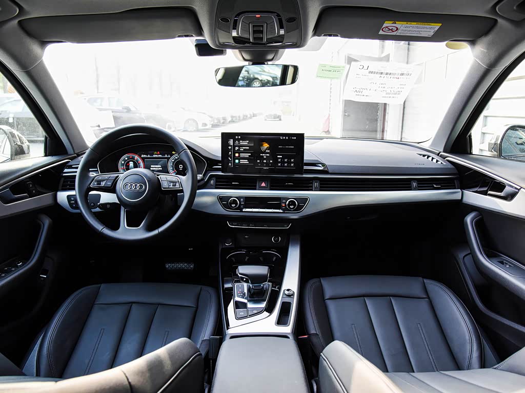 奥迪(进口) 奥迪a4(进口) 2023款 avant 40 tfsi 时尚动感型