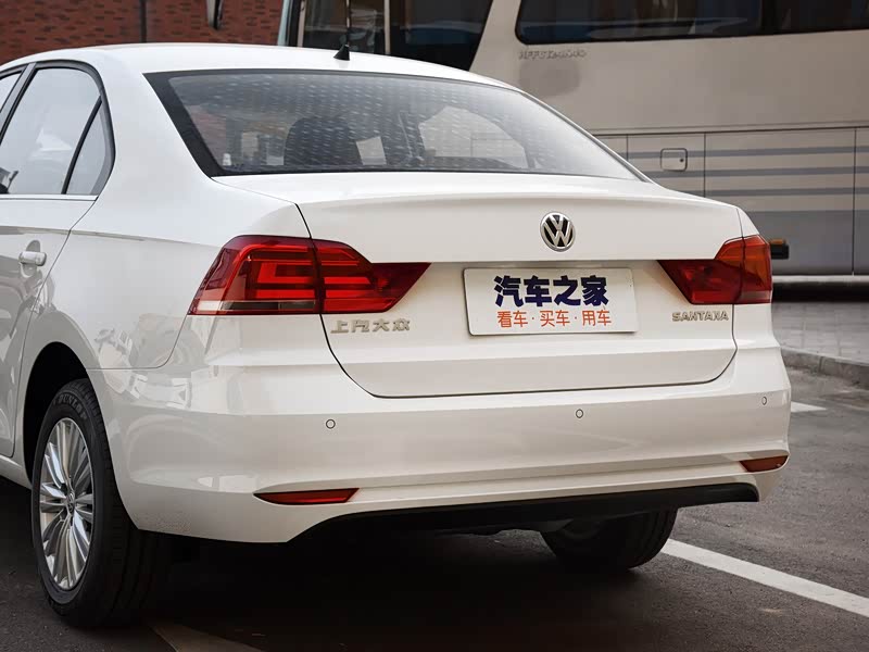 上汽大众 桑塔纳 2019款 1.5l 自动舒适版 国v
