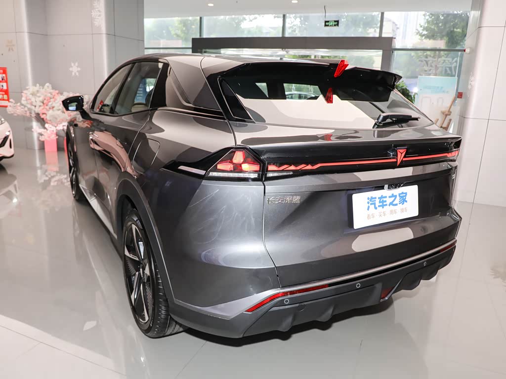 深蓝汽车 深蓝s7 2023款 520max纯电版