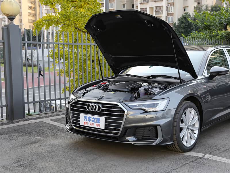 一汽-大众奥迪 奥迪a6l 2022款 45 tfsi 臻选动感型