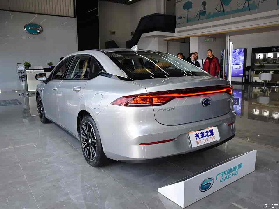 广汽新能源 aion s 2019款 炫530