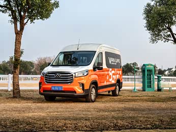 0t自动智达营运版后驱加长轴超高顶后双胎14/15座 报价】新途v90图片