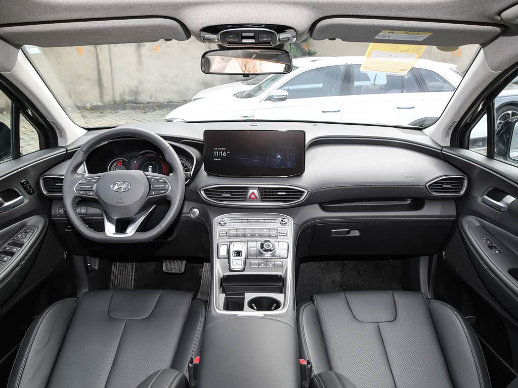 北京现代 胜达 2023款 旅行家 380t gdi 自动四驱lux htrac尊贵版