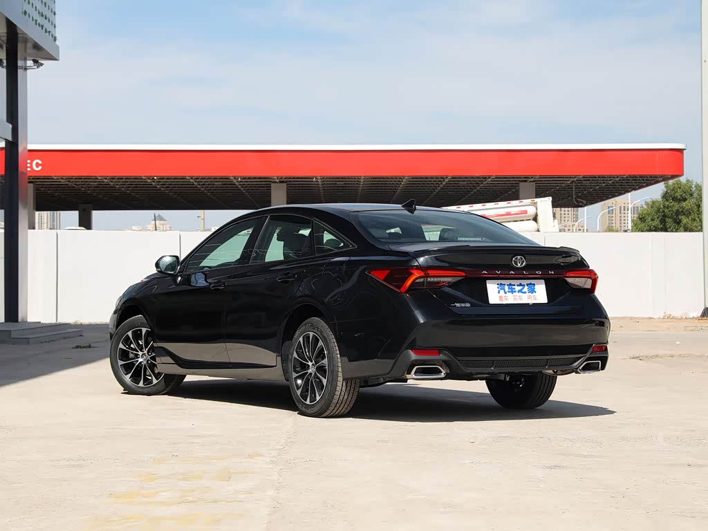 一汽丰田 亚洲龙 2022款 2.5l 进取版