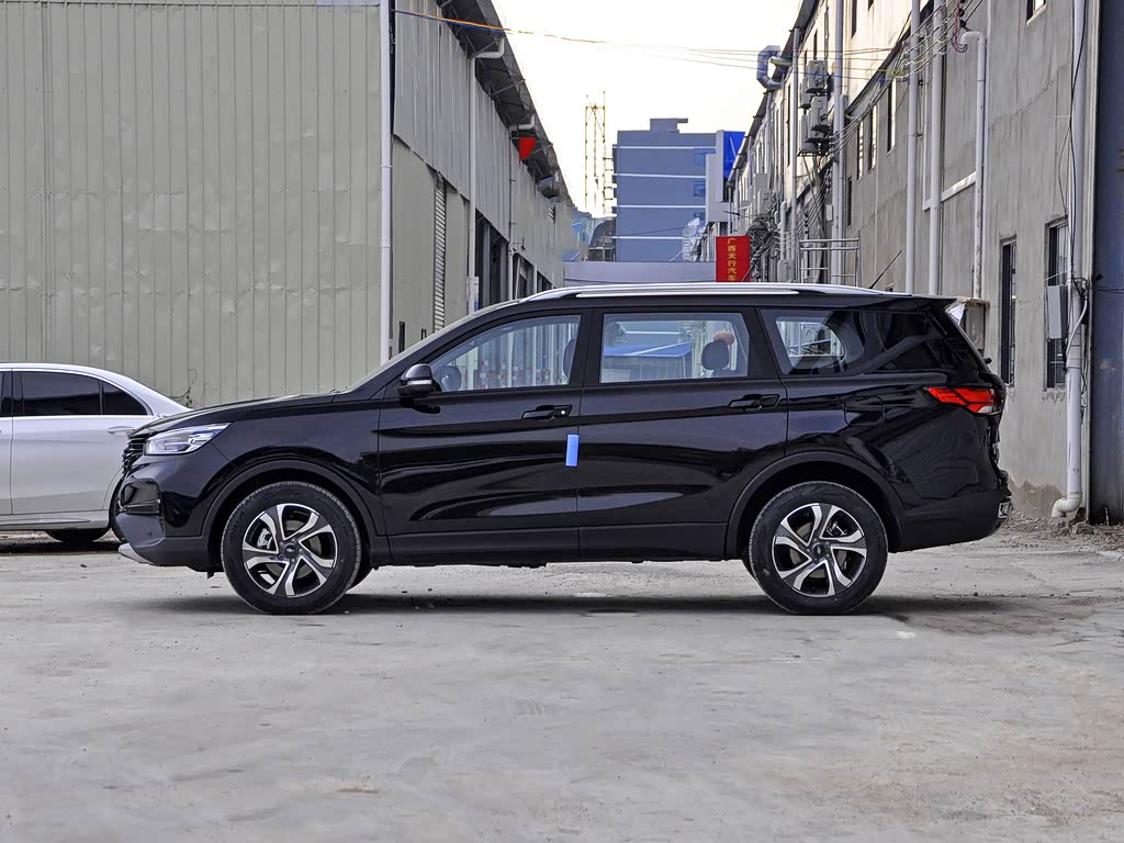 长安汽车 长安欧尚科赛pro 2021款 1.5t 手动豪华型 7座