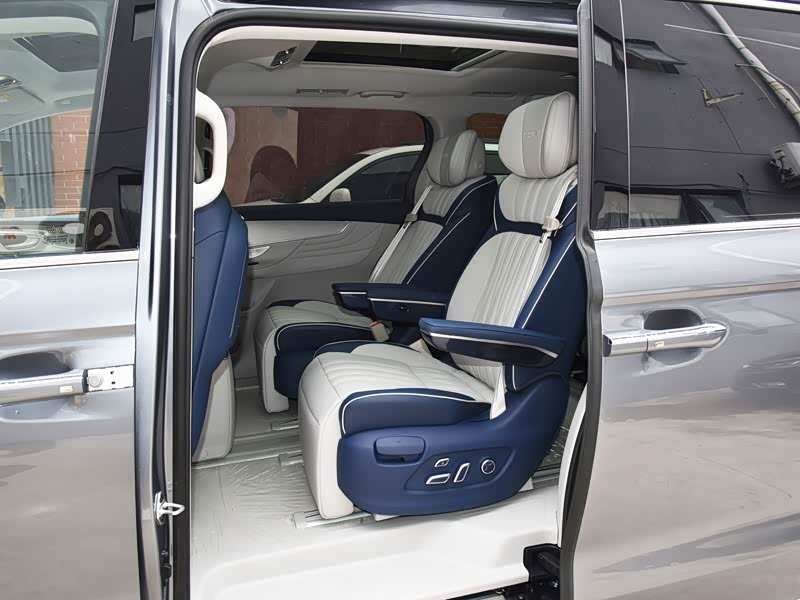 【图解图片_光明成美荣兴荣威4s店荣威imax8图片】-汽车之家