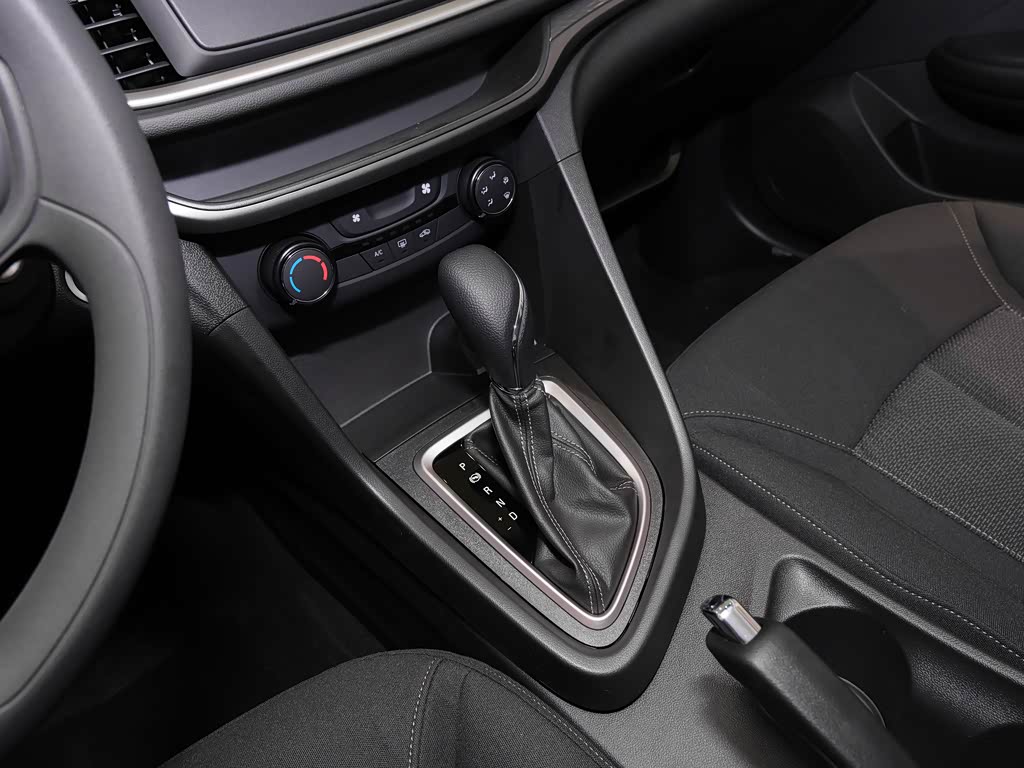 上汽通用别克 英朗 2021款 改款 1.3t 自动轻混动进取型