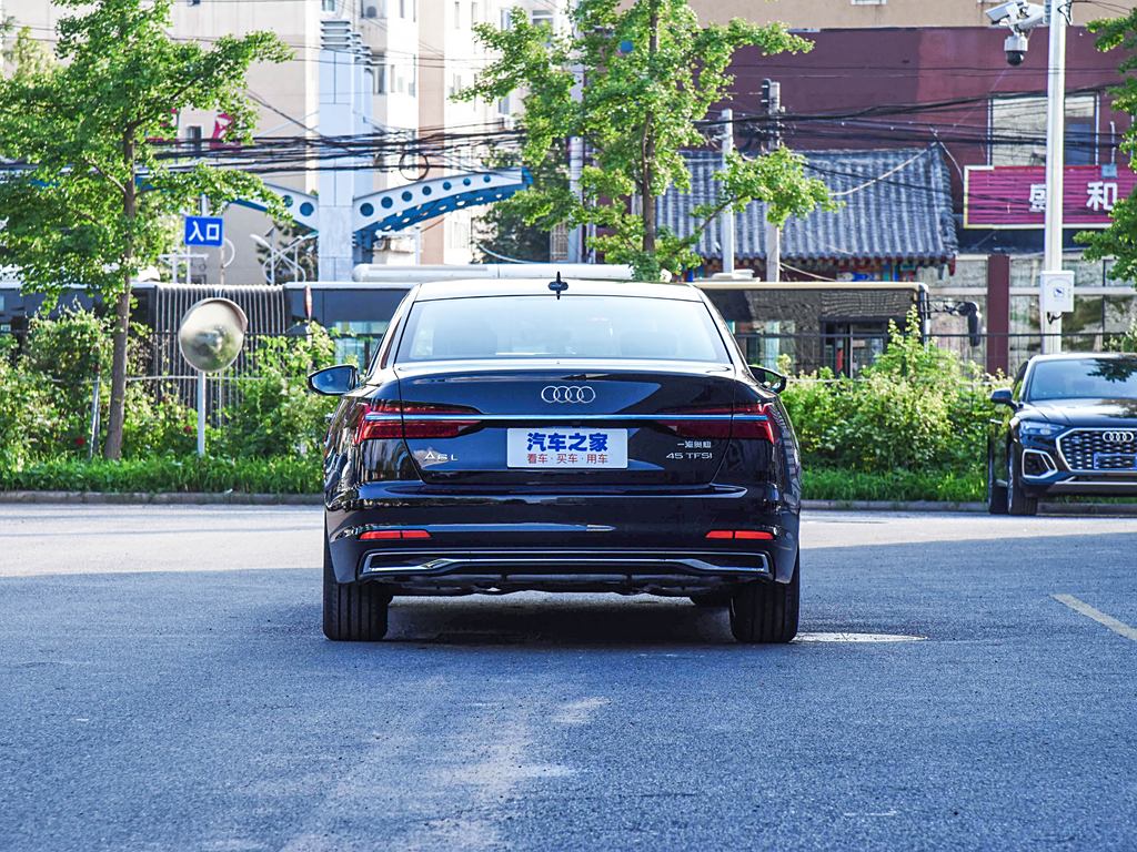 一汽奥迪 奥迪a6l 2023款 45 tfsi 臻选致雅型