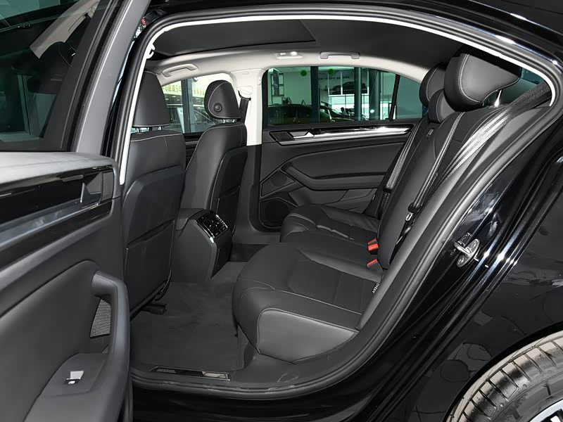 上汽大众 辉昂 2019款 380tsi 两驱商务版 国v