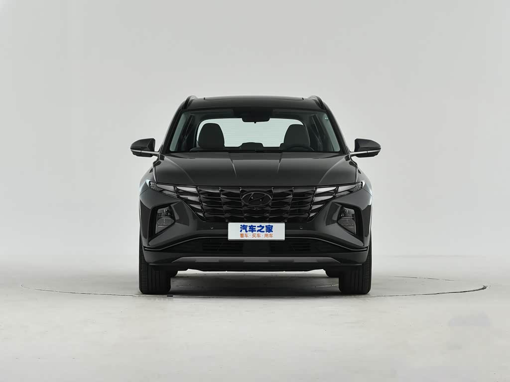 北京现代 途胜 2022款 途胜l 2.0l 混动·旗舰版