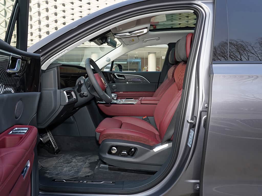 一汽红旗 红旗e-hs9 2022款 660km 旗畅版 六座