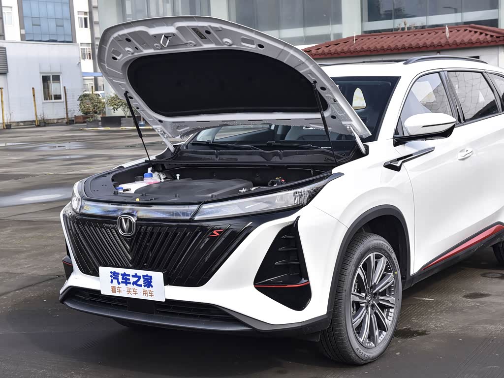 长安汽车 长安cs75 plus 2022款 第二代 2.0t 自动领航型