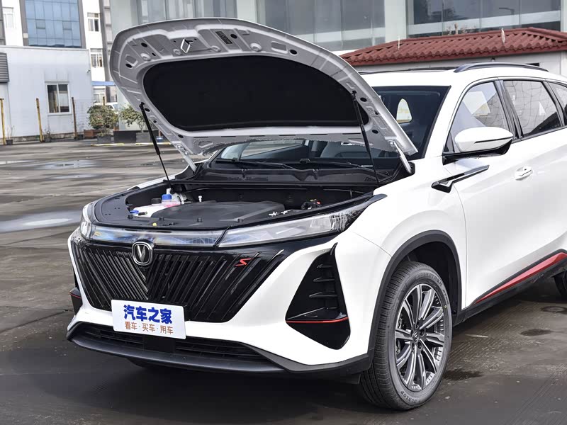 长安汽车 长安cs75 plus 2022款 第二代 2.0t 自动领航型