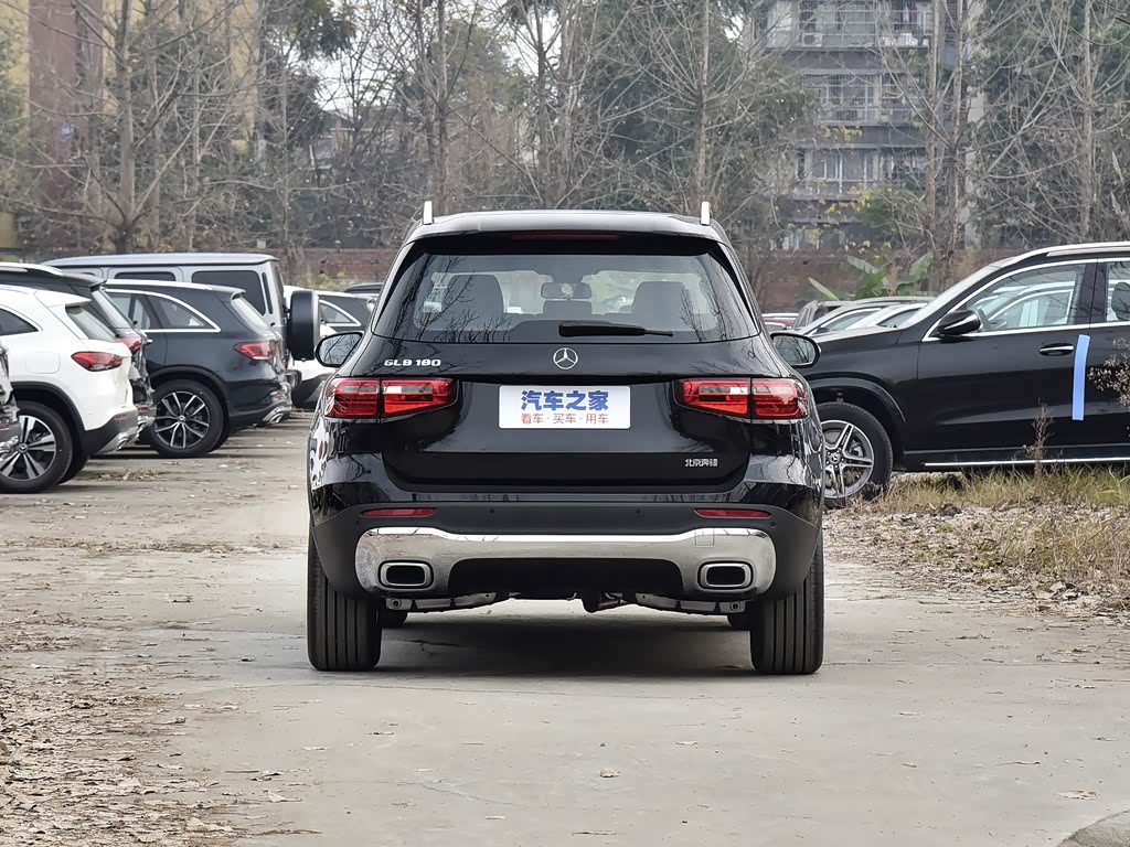 北京奔驰 奔驰glb 2022款 改款 glb 180 时尚型