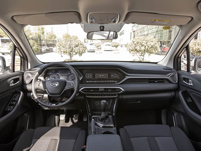 广汽乘用车 传祺gs4 2021款 270t 手动舒适版