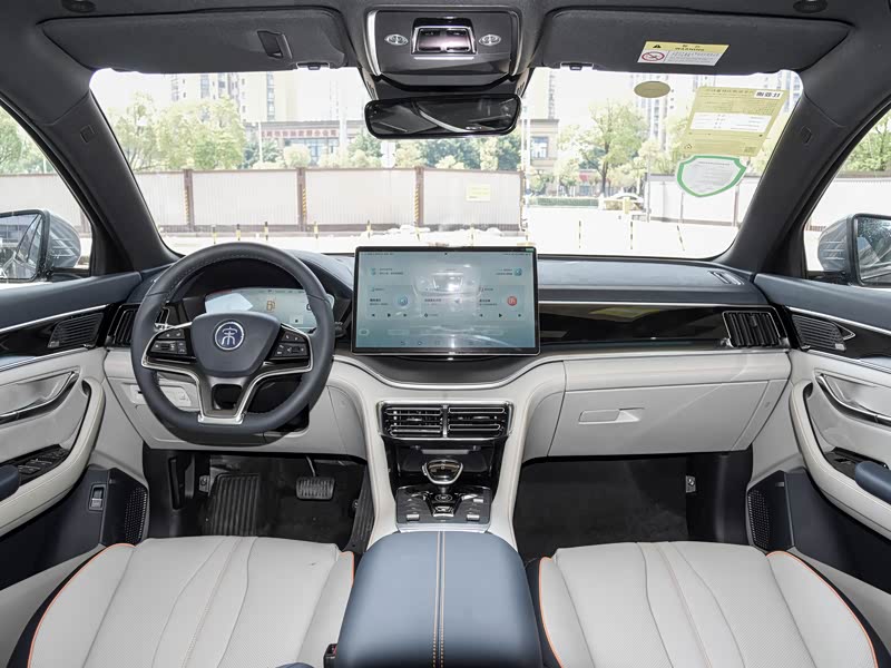 比亚迪 宋plus新能源 2021款 dm-i 110km 旗舰plus 5g版