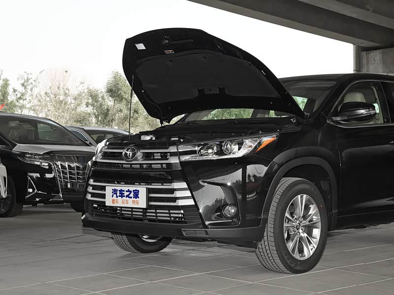 广汽丰田 汉兰达 2018款 2.0t 两驱精英版 7座 国vi