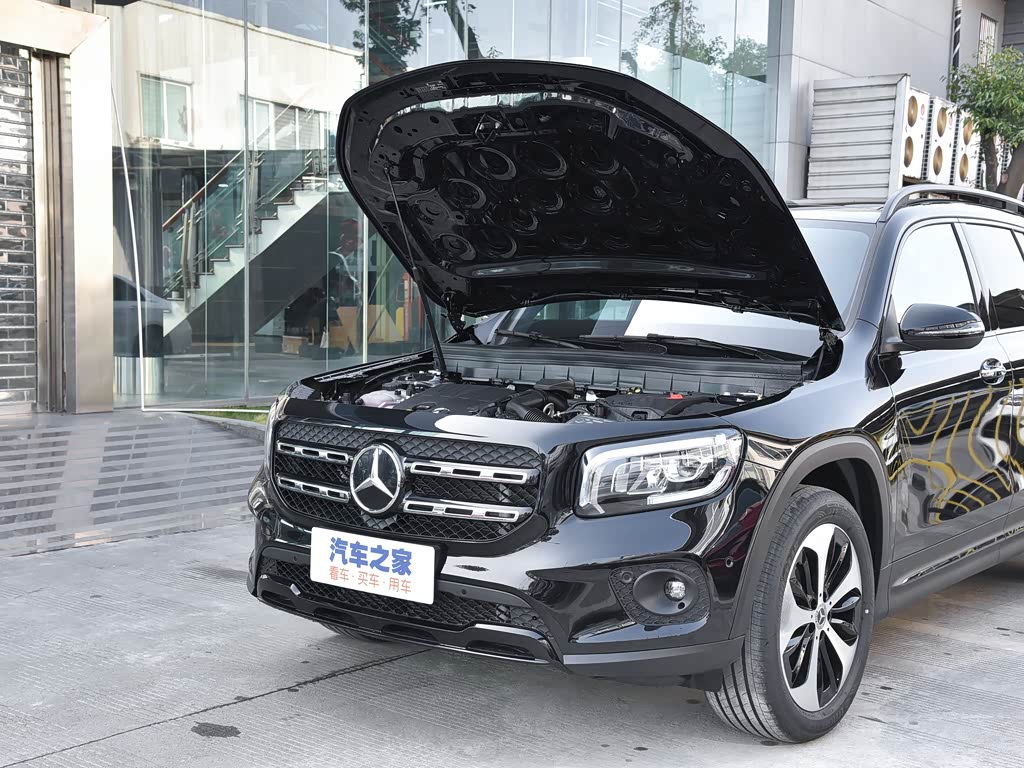 北京奔驰 奔驰glb 2022款 改款 glb 200 4matic