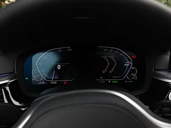 宝马5系新能源 2022款 改款二 535le m运动套装